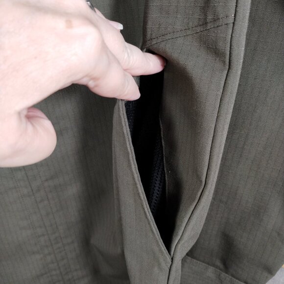 Off The Grid Thunderbolt Button Down Shirt Army Green Size M - Picture 4 of 10